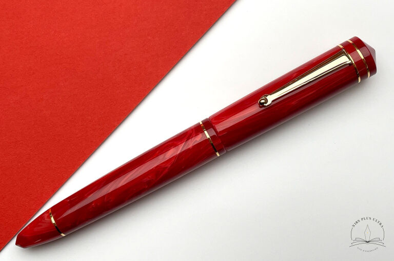 Stylo-plume Write Balance Rouge de Delta 1