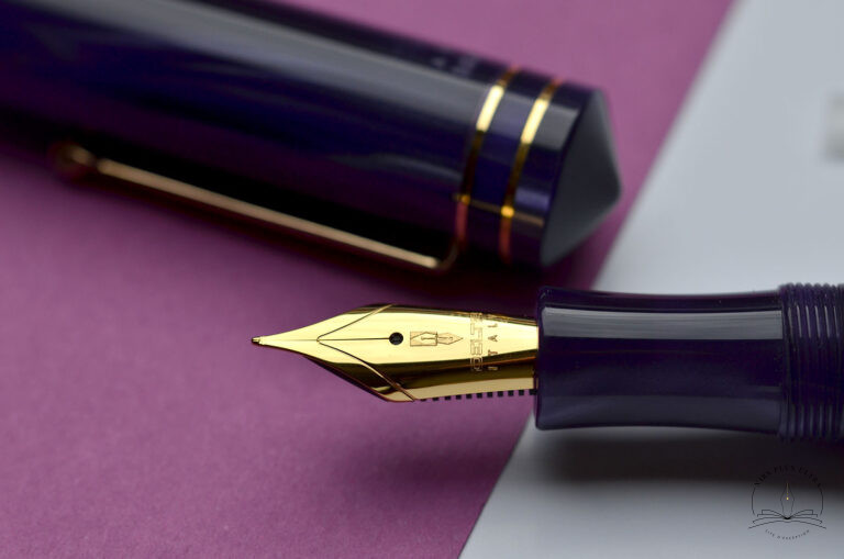 Stylo-plume Write Balance Violet de Delta 3