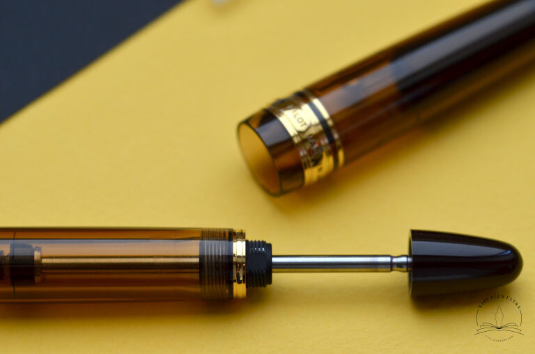 Custom 823 Amber Fountain pen by Pilot 5