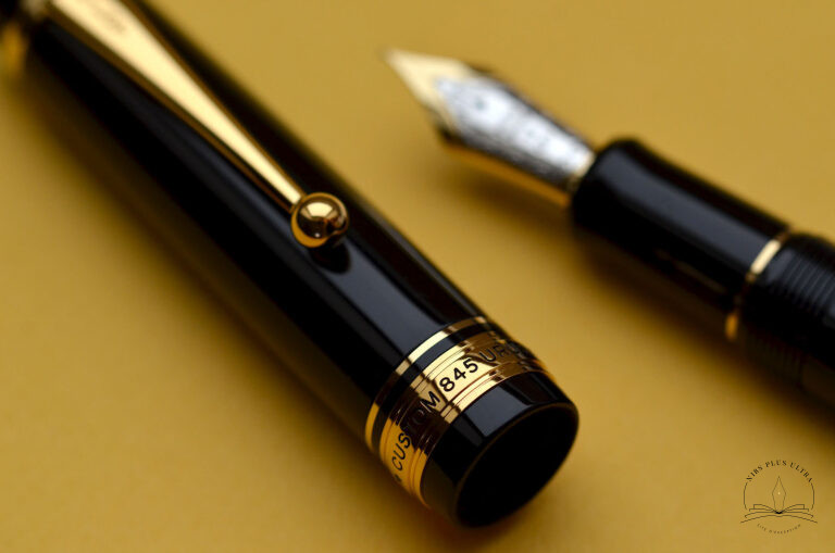 Stylo-plume Custom 845 Noir de Pilot 4