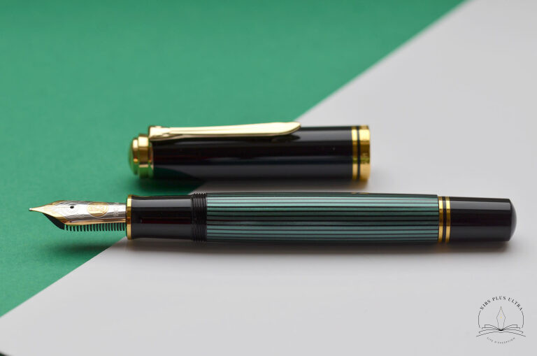 Stylo-plume Souverän M1000 Vert/Noir de Pelikan 2