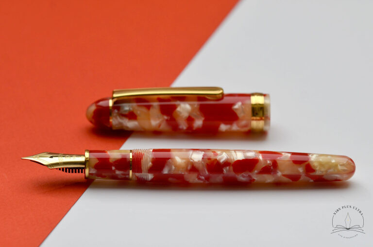 3776 Century Koi Fountain pen by Platinum 2