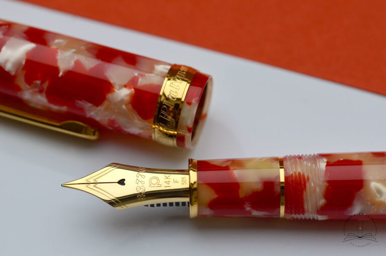 3776 Century Koi Fountain pen by Platinum 3