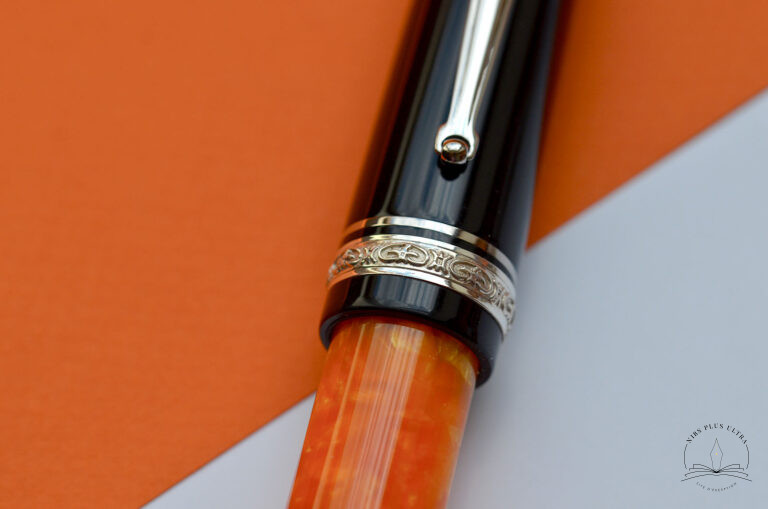 Stylo-plume Dolce Vita Oversize Palladium de Delta 4