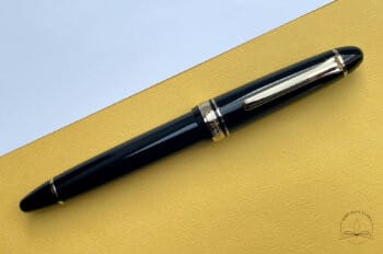 1911L Black Gold Fountain pen by Sailor 1