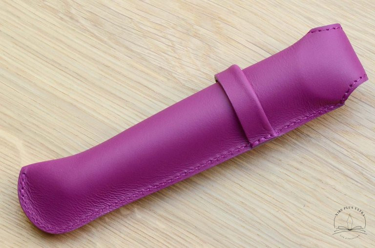 Case Purple for 1 pen by Atelier De Laforêt 2