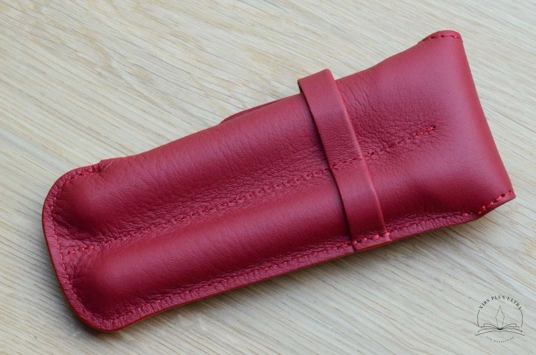 Case Red for 2 pens by Atelier De Laforêt 2