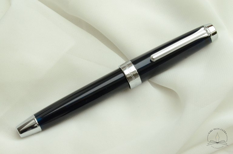 Professional Gear Anchor Silver Fountain pen by Sailor 1