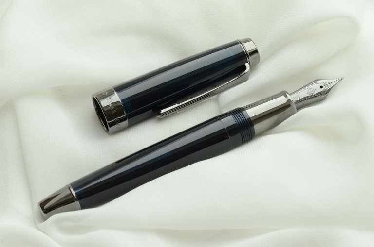Stylo-plume Professional Gear Anchor Noir de Sailor 2