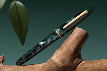 Stylo-plume Estie Evergreen d'Esterbrook