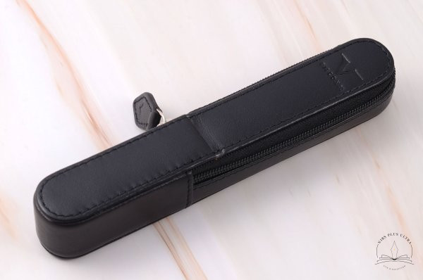 Etui en cuir Noir pour 1 stylo de Visconti 1
