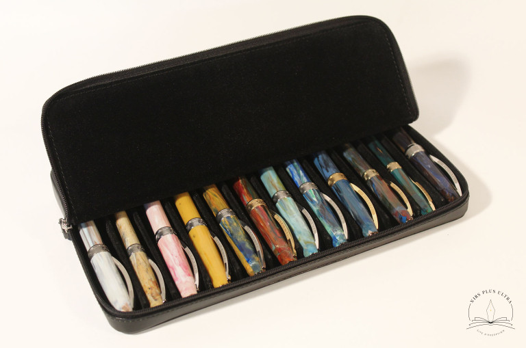 Etui en cuir Noir pour 12 stylos de Visconti 2
