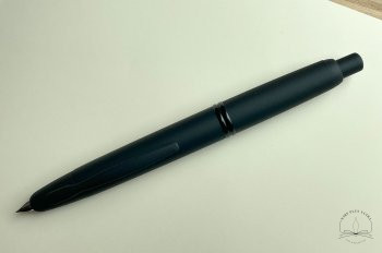 Stylo-plume Capless Noir mat de Pilot