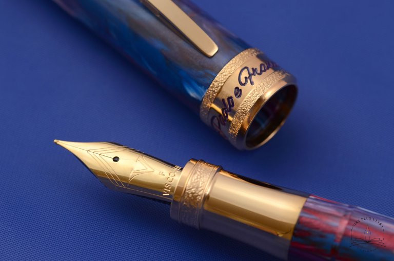 Comedia Paolo & Francesca Fountain pen by Visconti 3