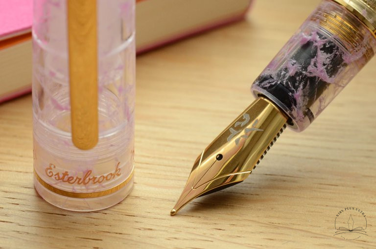 Estie Kachofugetsu Flower Fountain pen by Esterbrook 3