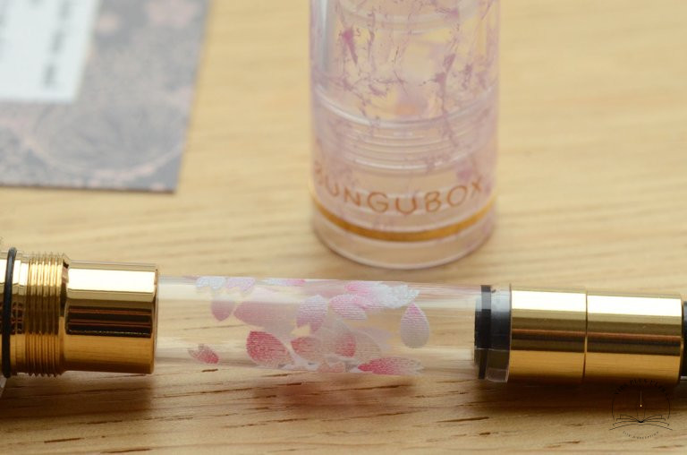 Estie Kachofugetsu Flower Fountain pen by Esterbrook 4