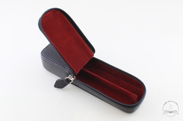 Etui en cuir rouge pour 2 stylos de Visconti