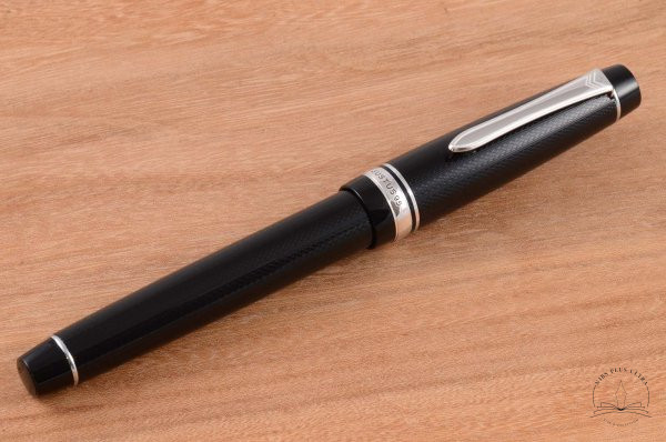 Stylo-plume Justus Noir Argent de Pilot 1